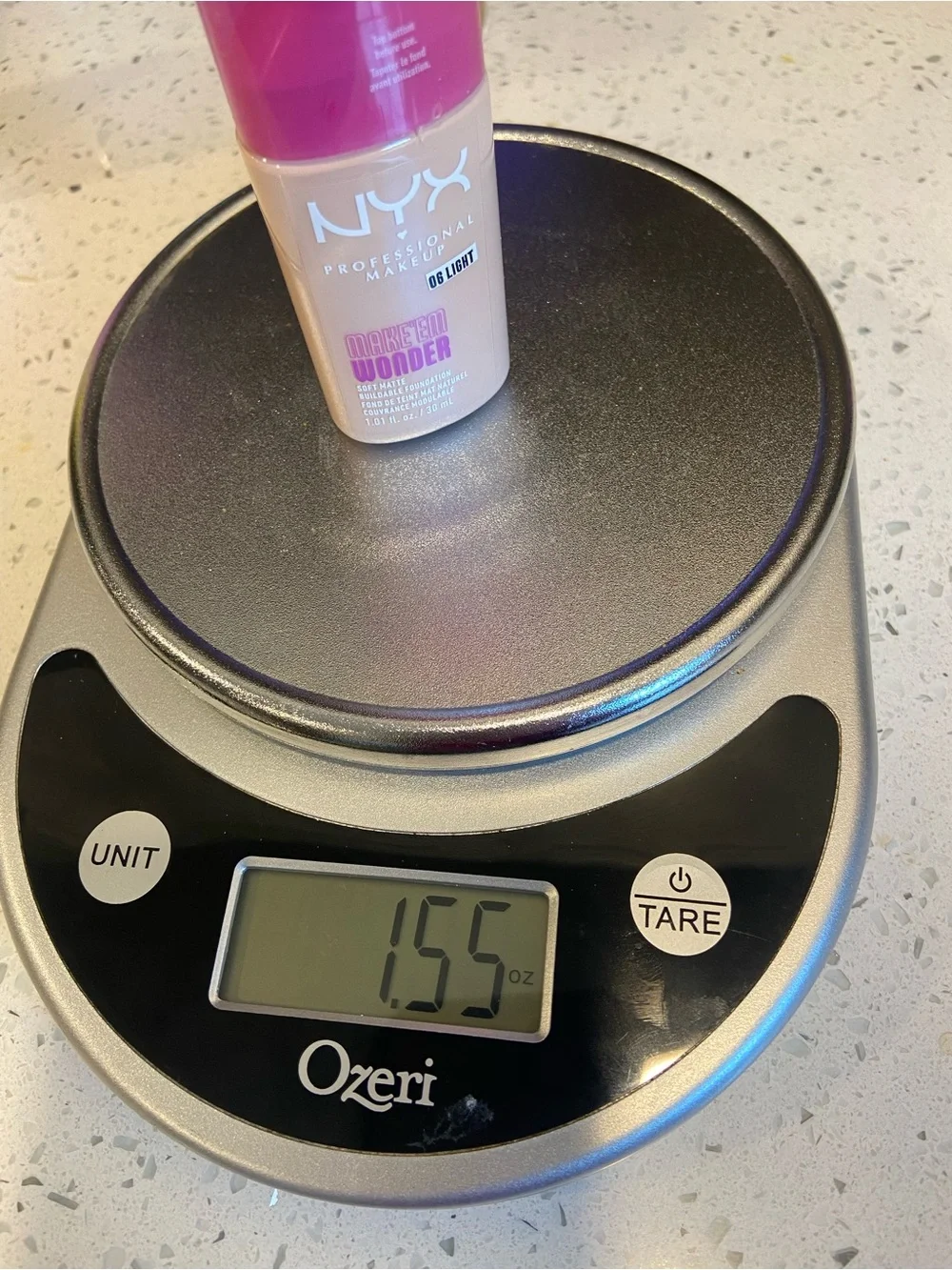 NYX Make 'Em Wonder Soft Matte Foundation - 06 Light